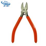 <strong>否则容易导致钳子崩牙和</strong>