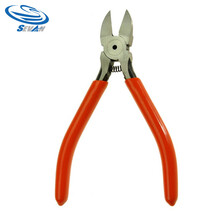 否则容易导致钳子崩牙和损坏