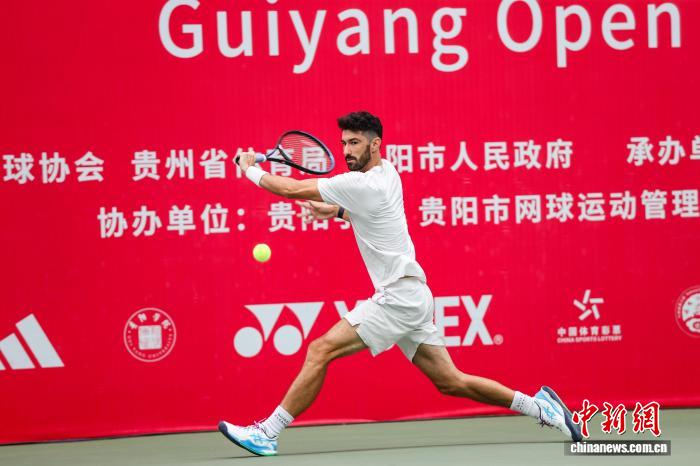 卡斯特努沃力克三号种子 斩获贵阳赛男单冠军