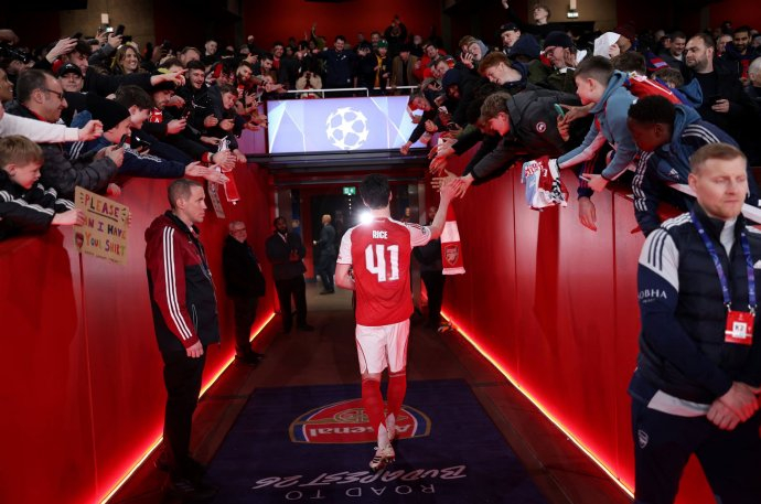 厄德高闪耀全场 阿森纳客场逆转取胜