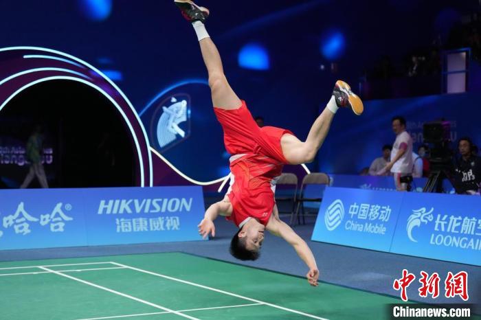 李诗沣力挽狂澜助国羽4金收官 传统项目遇挑战