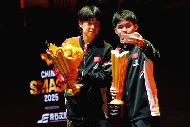 达科直言国乒男队青黄不接 双打溃败暴露新老交